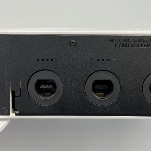 Nintendo Wii Console Nintendo Wii Console Only RVL-001 Gamecube Compatible - Picture 10 of 12